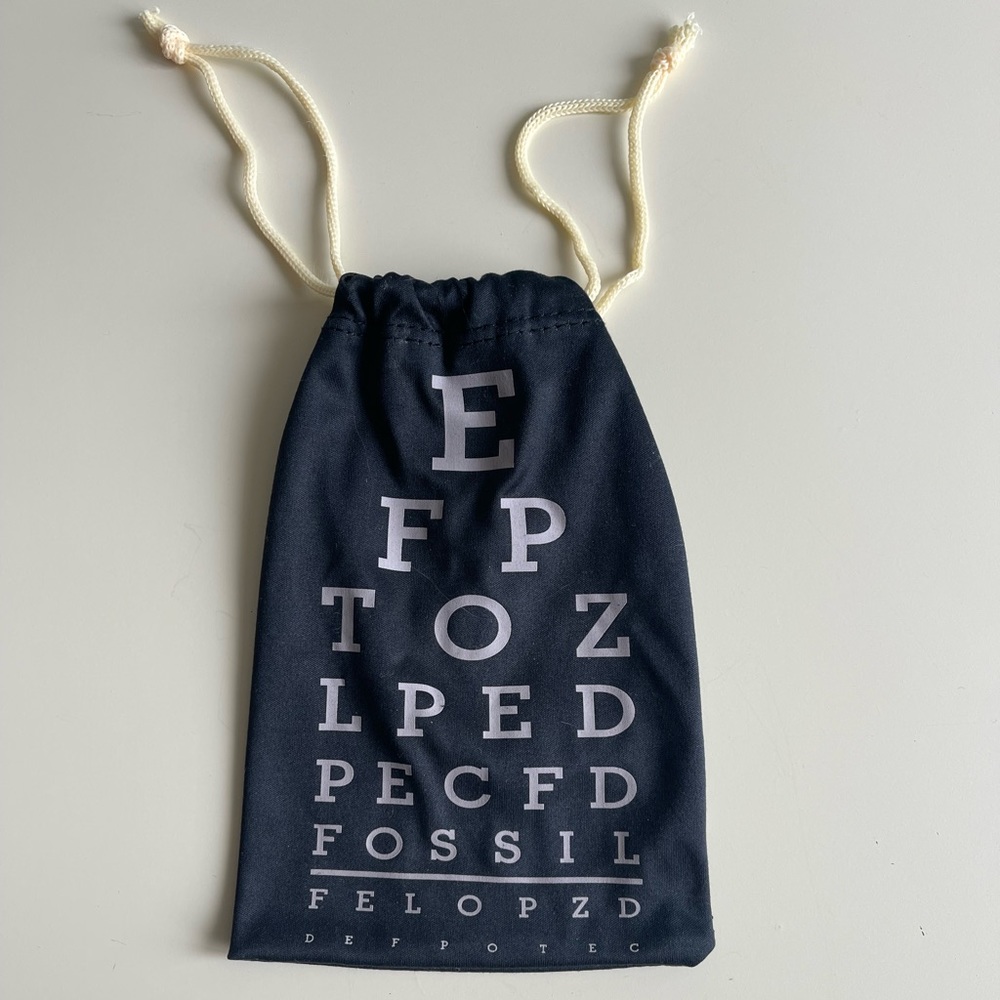 Fossil Sunglass’ Bag